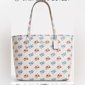 NWT…Coach floral city tote 👜